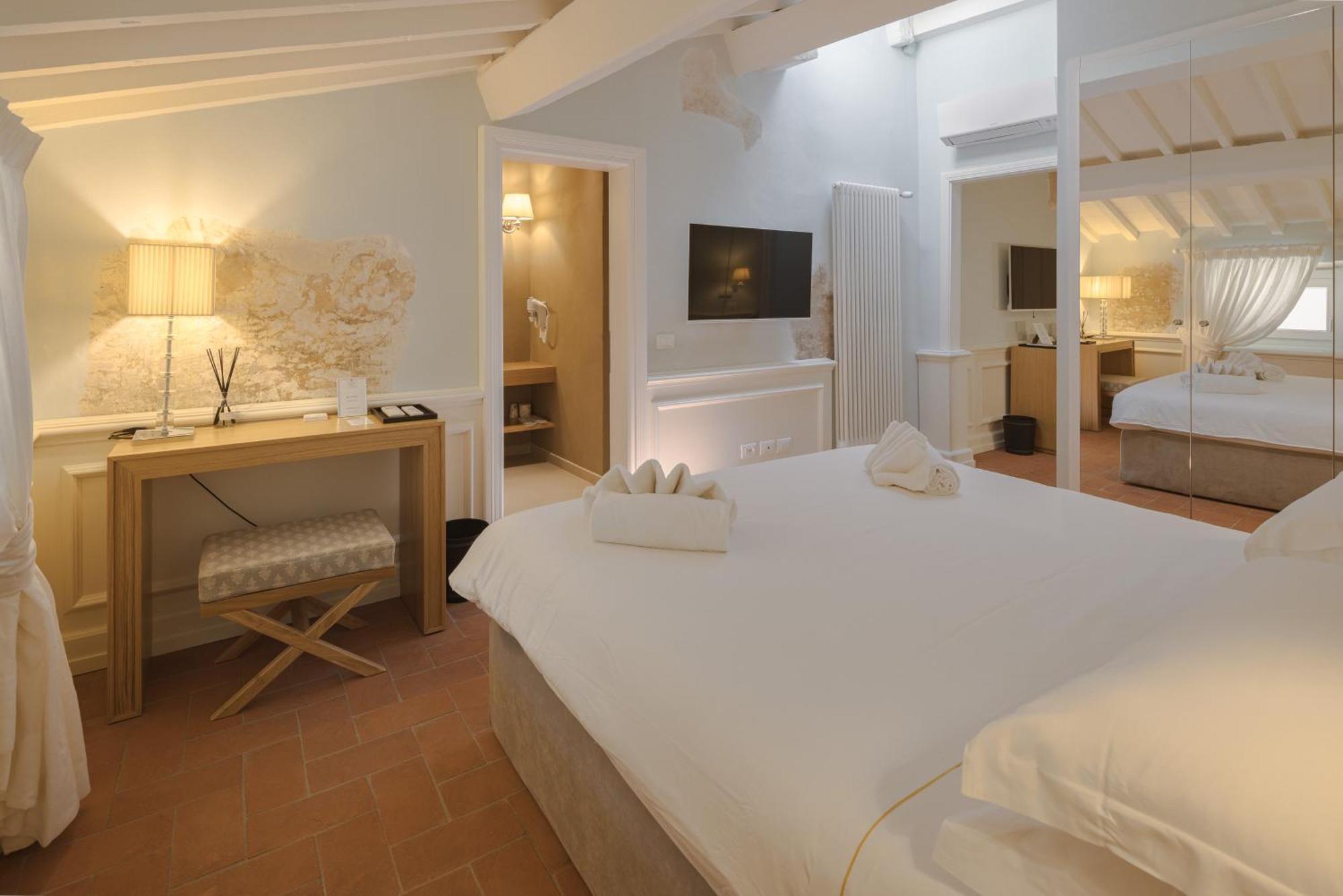 Relais Condotta Pensión 4*